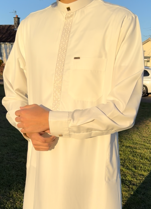 Royal Embroidery Thobe
