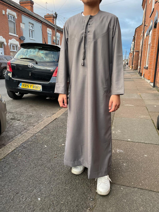 Ash Grey Emirati Thobe